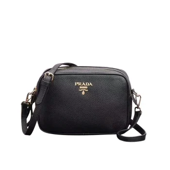 PRADA(プラダ) レザー ショルダーバッグ ブラック
