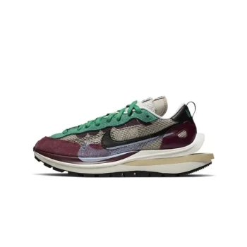 sacai x Nike VaporWaffle ''StringVillainRed''
