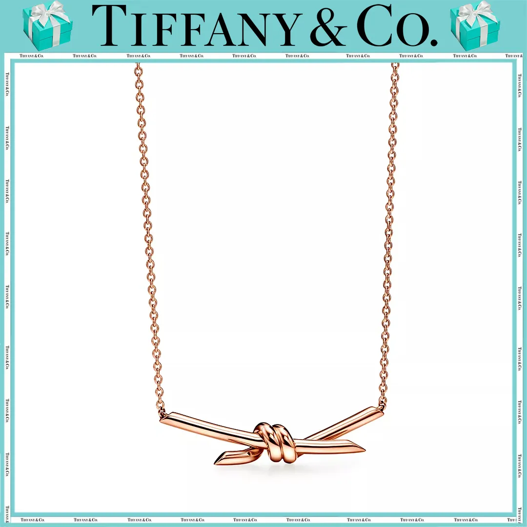 【国内発送/直営店】Tiffany Knotシリーズです 18Kローズゴールドのネックレスです