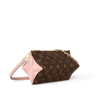 LOUIS VUITTON（ルイヴィトン）ブルームポーチ