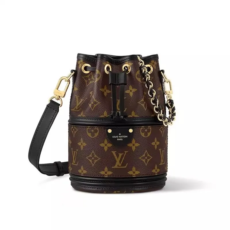 LOUIS VUITTON（ルイヴィトン）カノエ