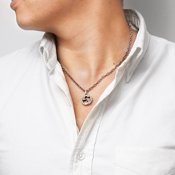 gu-455307-j8400-0811_1